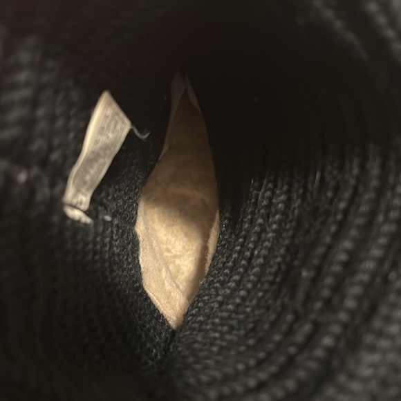 UGG Classic Cardi Knit Boot, Black. - Picture 5 of 7